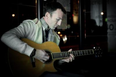 Gareth Woods | Chicago, IL | Rock Acoustic Guitar | Photo #7