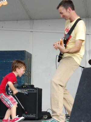 Gareth Woods | Chicago, IL | Rock Acoustic Guitar | Photo #5