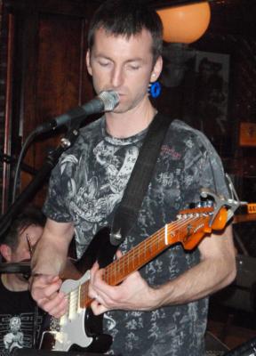 Gareth Woods | Chicago, IL | Rock Acoustic Guitar | Photo #23
