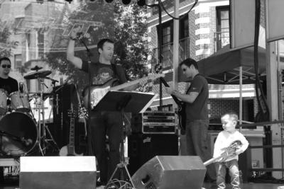 Gareth Woods | Chicago, IL | Rock Acoustic Guitar | Photo #13