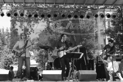Gareth Woods | Chicago, IL | Rock Acoustic Guitar | Photo #12