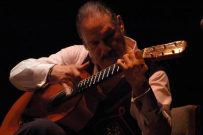 Rene Heredia | Denver, CO | Flamenco Guitar | Photo #6