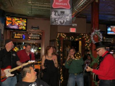 S.N.A.F.U. Band Chicago | Carpentersville, IL | Honky Tonk Band | Photo #8