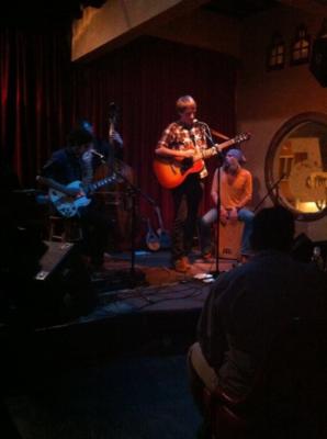 Will Hutchinson | Lincoln, NE | Acoustic Guitar | Photo #6