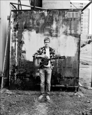 Will Hutchinson | Lincoln, NE | Acoustic Guitar | Photo #2