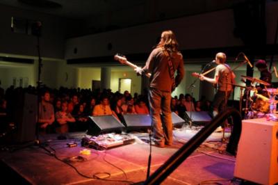 Will Hutchinson | Lincoln, NE | Acoustic Guitar | Photo #5