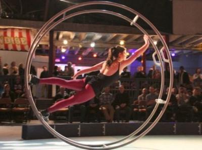 Luisina Rosas | Chicago, IL | Circus Act | Photo #4