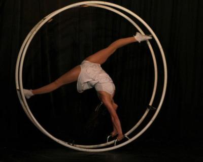 Luisina Rosas | Chicago, IL | Circus Act | Photo #5
