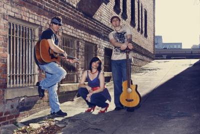 Mezza Voce | Greensboro, NC | Cover Band | Photo #3