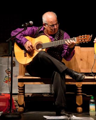 Hector Fernandez Music Inc. | Chicago, IL | Flamenco Guitar | Photo #10