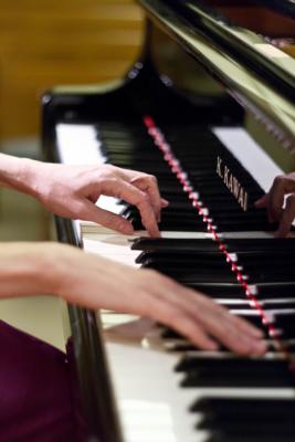 Jennifer Warren-Baker | Purcellville, VA | Piano | Photo #2