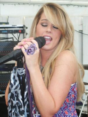 Natalie Nicole Green's Main Photo