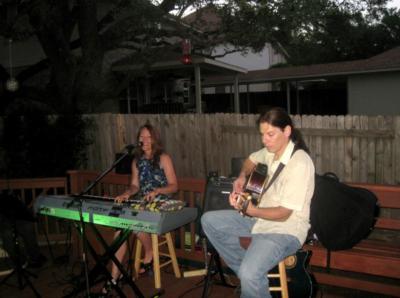 Joley Flowers & John Wilson | Austin, TX | Acoustic Duo | Photo #5