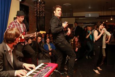 Chris Norton | Brooklyn, NY | Cover Band | Photo #5