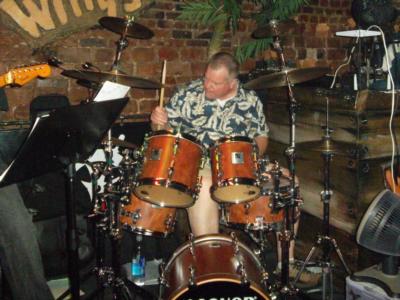 Lori Behrman Band | Brooklyn, NY | Cover Band | Photo #6