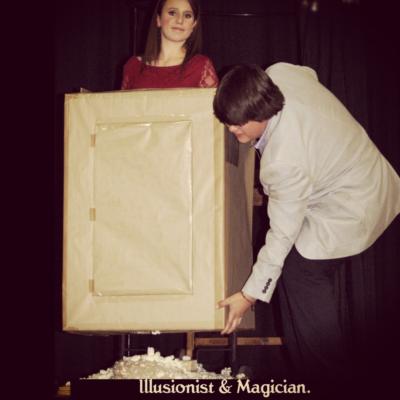 Tyler Sousa Magic | Taylor, MI | Magician | Photo #4