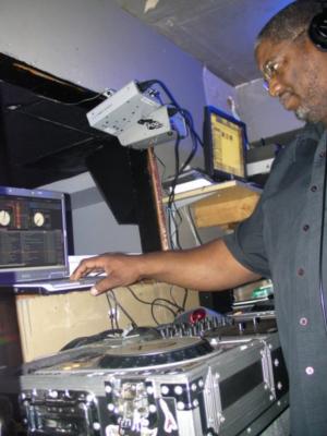 Beat per minute | Jamaica, NY | Event DJ | Photo #4