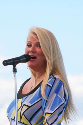 Barbara Cecil | Sherwood, OR | Country Singer | Photo #14