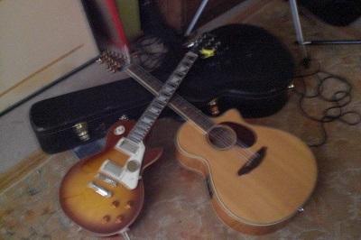 Raymond Hogue (Booey) | Vancouver, WA | Acoustic Guitar | Photo #7