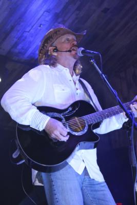 Rick Richards | Desoto, TX | Country One Man Band | Photo #19