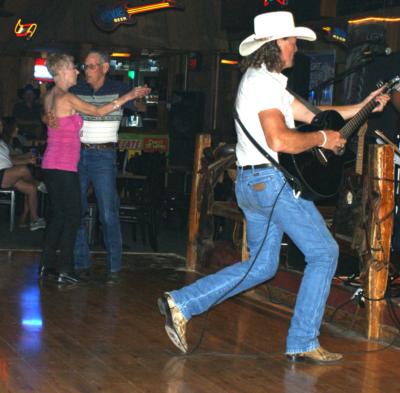 Rick Richards | Desoto, TX | Country One Man Band | Photo #21