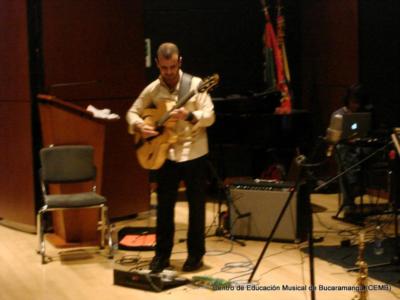 Greg Diamond  | Brooklyn, NY | Classical Guitar | Photo #5