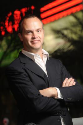 Todd Dunnigan's Main Photo