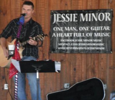 Jessie Minor  | Thorsby, AL | Country Singer | Photo #12