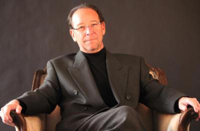 Howard Shraiberg | Glenview, IL | Variety Singer | Photo #7