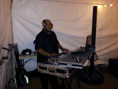 JME Mobile DJ Services | Sacramento, CA | DJ | Photo #4