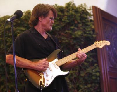 Willy B. & Nicky V | Idyllwild, CA | Acoustic Duo | Photo #2