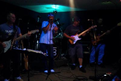 Broken Toys | Mesa, AZ | Cover Band | Photo #6
