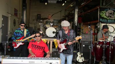 Moon Daddy Band | Seattle, WA | Classic Rock Band | Photo #10
