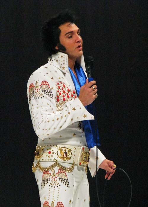 DONNY EDWARDS-BEST ELVIS PERFORMER IN THE BUSINESS - Elvis Impersonator ...