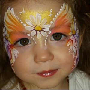 face painting is an art, Grandma, on chezgigi.com