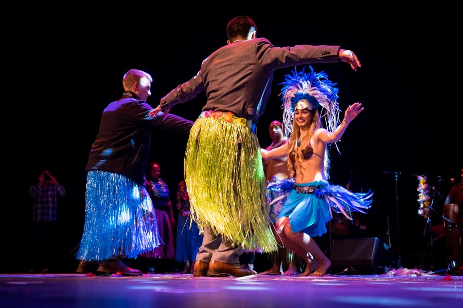 Hawaiian Luau Entertainment  Hula Dancer Atlantic City, NJ  GigMasters