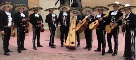 mariachi azteca