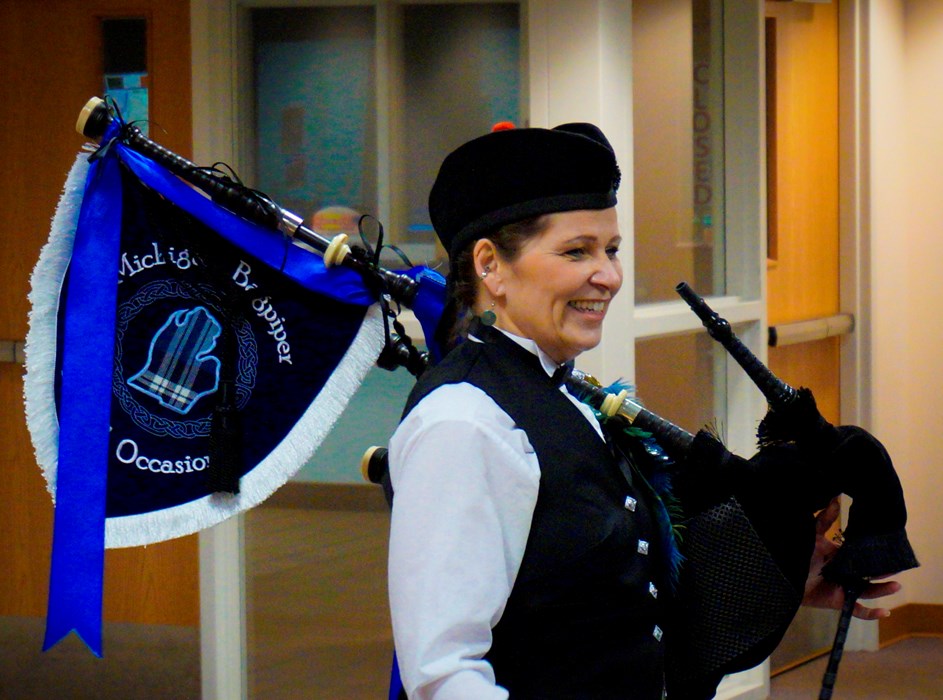 Michigan Bagpiper For All Occasions Bagpipes Troy, MI GigMasters