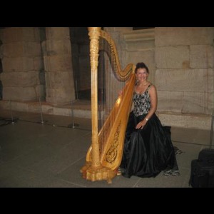 Forest Hills, NY Classical Harpist | Sylvia Kowalczuk